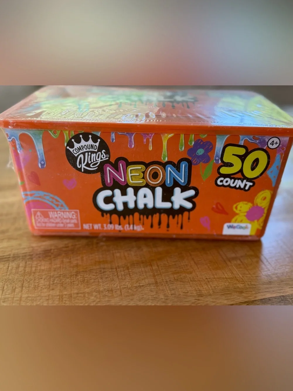 New - Neon Chalk 50 Count Set NEW Sealed Carrying Case Kids Sidewalk Chalk